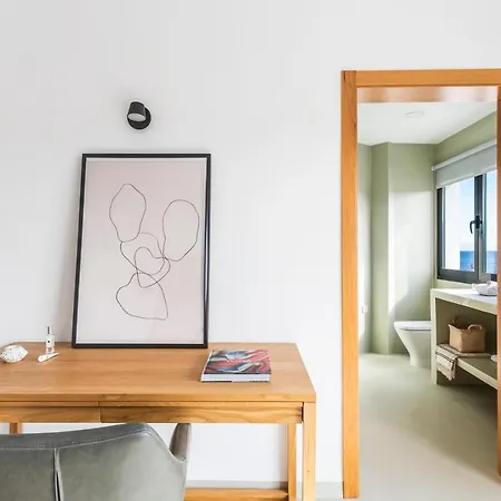 Modern Design House With Roof Terrace * Poris de Abona