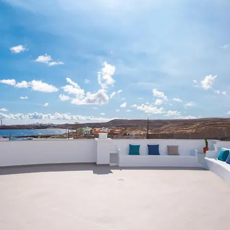 Modern Design House With Roof Terrace Holiday home