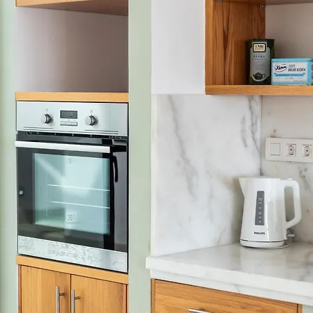 Modern Design House With Roof Terrace Prázdninový dům