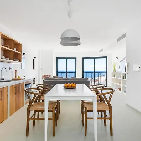 Feriehus Modern Design House With Roof Terrace